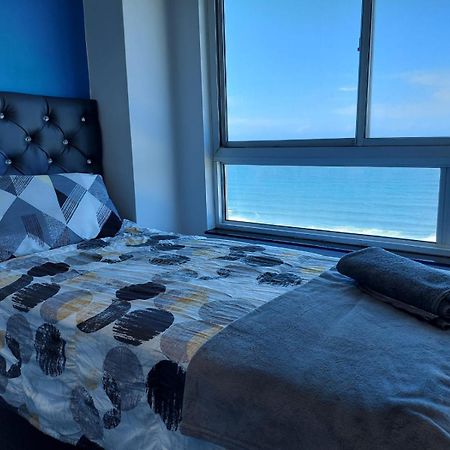 Sea Views At High Tide 1803 Appartement Amanzimtoti Buitenkant foto