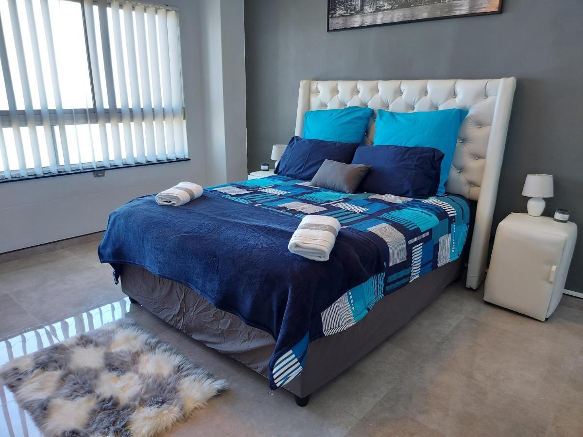 Sea Views At High Tide 1803 Appartement Amanzimtoti Buitenkant foto